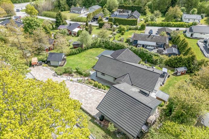 4 rum villa på Skriketorpsvägen 5 Skriketorp nedre, Norrköpings kommun - bild 2