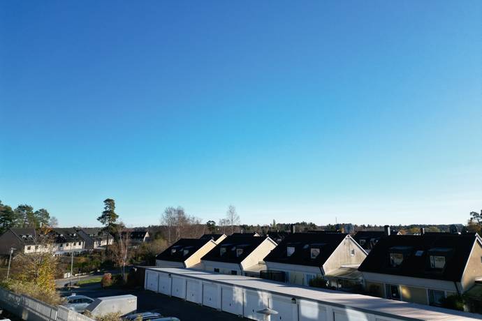 6 rum Radhus på Basgränd 127 Vällingby - Kälvesta Stockholms kommun - bild 34