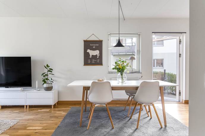 3 rum lägenhet på Stamvägen 31 Djurängen, Kalmar kommun - bild 1
