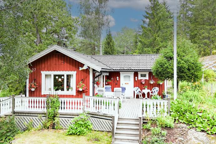 Ekhamravägen 27, Norra Sorunda, Nynäshamns kommun