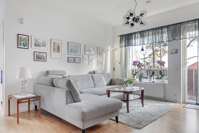 4 rum lägenhet på Övre Villagatan 48 Södertälje, Södertälje kommun - bild 3