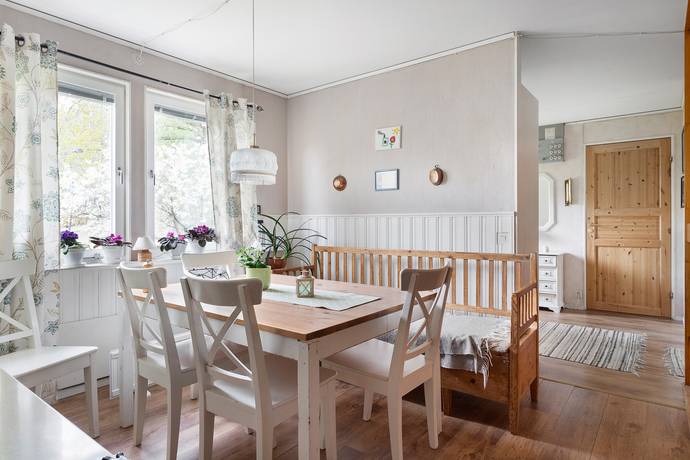 5 rum Villa på Adjutantgatan 29 Eskilstuna kommun - bild 7