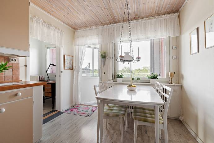 2 rum Lägenhet på Axvägen 6 Viksjö Järfälla kommun - bild 10