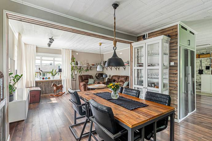 4 rum Villa på Ringvägen 17 Jönåker Nyköpings kommun - bild 10