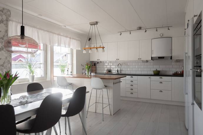 6 rum Villa på Teggatan 35 Korsta Kumla kommun - bild 7