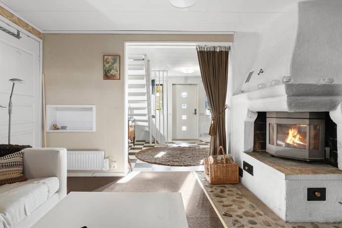 6 rum villa på Matteus väg 6 Bålsta Prästberget, Håbo kommun - bild 2