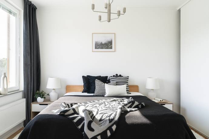 5 rum Radhus på Ljusdalsgatan 33 Vällingby Parkstad / Råcksta Stockholms kommun - bild 15
