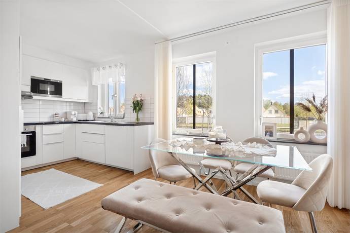 3 rum lägenhet på Hundlokegränd 18 Hässelby - Lövsta Allé, Stockholms kommun - bild 3