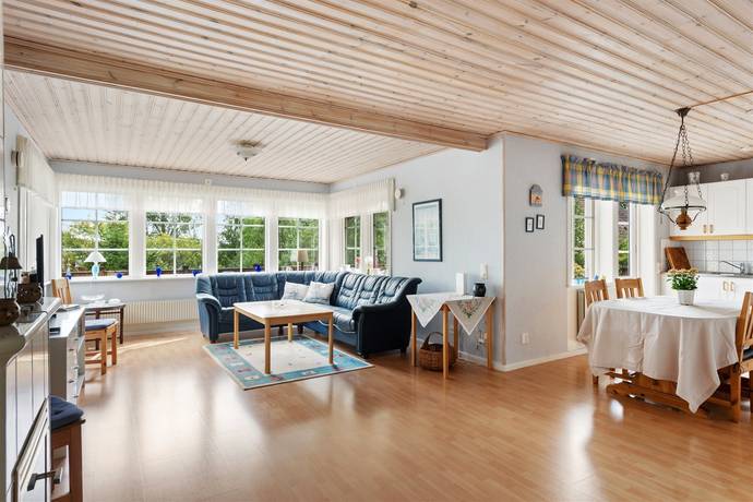 4 rum vinterbonat fritidshus på Högmarsövägen 100 Högmarsö, Norrtälje kommun - bild 3