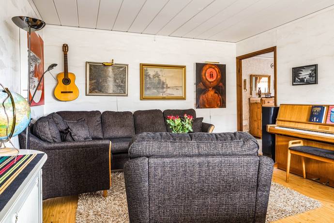 6 rum Kedjehus på Prästkragevägen 5 Norrby Fagersta kommun - bild 22
