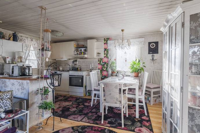 4 rum Vinterbonat fritidshus på Gundbyn 122 Alunda Östhammars kommun - bild 7