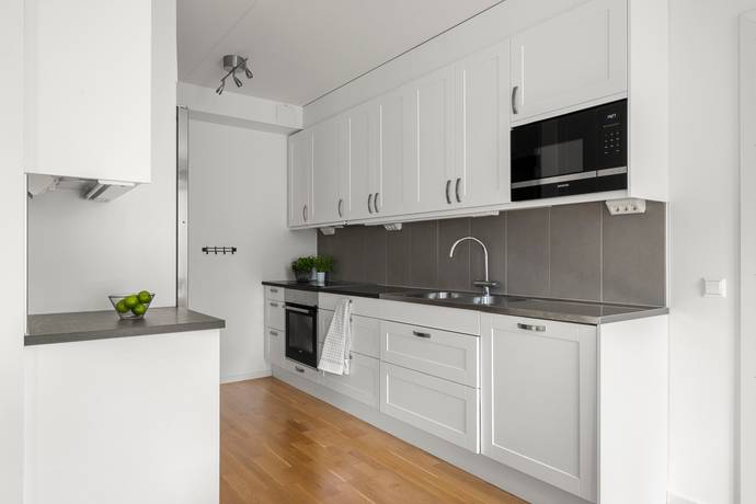 2 rum lägenhet på Barrskogsvägen 3 Tyresö Skogsstad, Tyresö kommun - bild 3