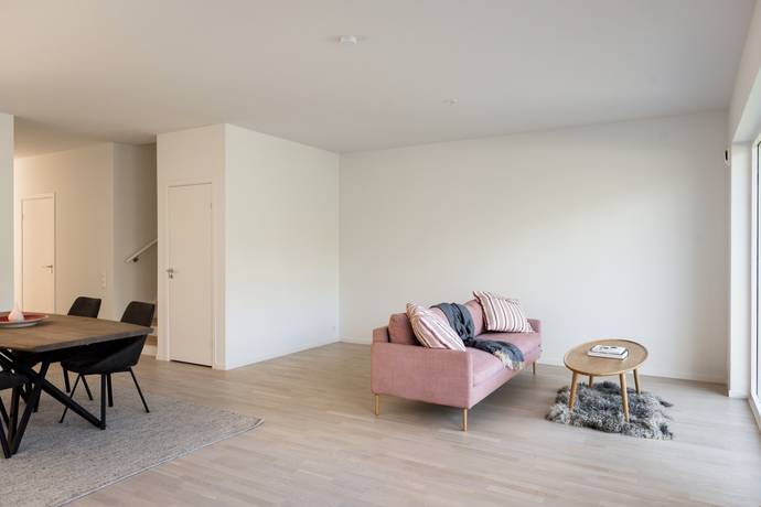 5 rum radhus på Oxenstiernas väg 6C Ekolsund Slottshöjden, Enköpings kommun - bild 4