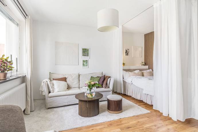 1 rum lägenhet på Heljestrandsgatan 24c Norr, Eskilstuna kommun - bild 1