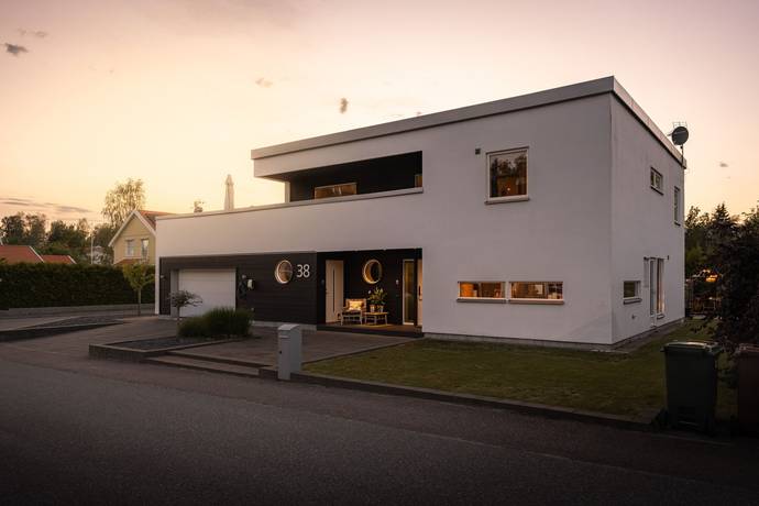 5 rum villa på Spindelvägen 38 Övre Adolfsberg, Örebro kommun - bild 5