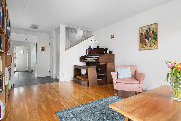 4 rum Parhus på Karlsborgsvägen 255 Märsta - Sundveda Sigtuna kommun - bild 13
