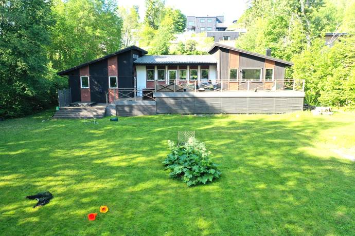 5 rum villa på Smedslingan 59 Bro/Smidö, Upplands-Bro kommun - bild 2