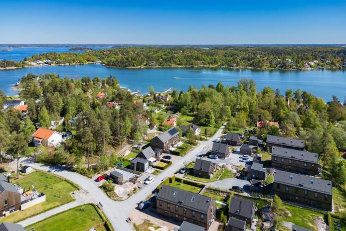 1 rum lägenhet på Jaktvägen 15D Svinninge, Österåkers kommun - bild 1