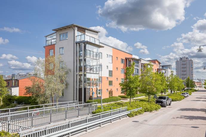 5 rum lägenhet på Gnistens Gränd 4 Gävle Strand, Gävle kommun - bild 1