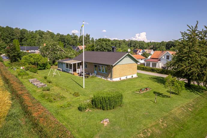 4 rum Villa på Hagtornsvägen 1 Ekedalen Tidaholms kommun - bild 3