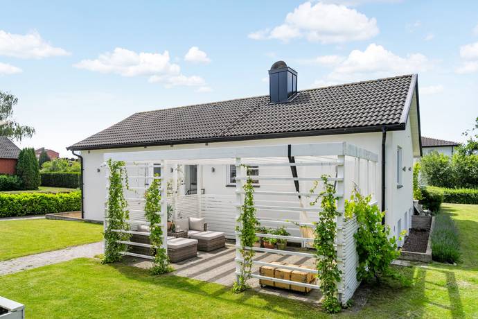 7 rum villa på Torsgatan 1 Bjuv, Bjuvs kommun - bild 2