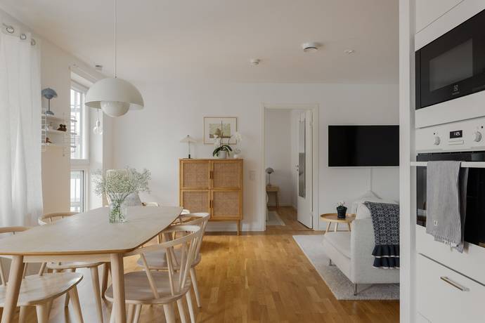 Södra Järnvägsgatan 4J, Söder, Växjö kommun