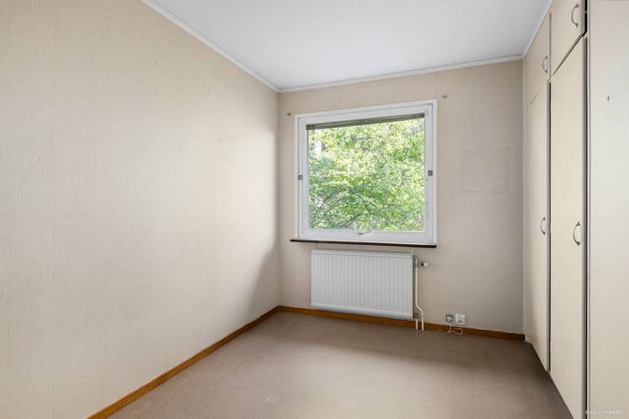4 rum Villa på Hackspettstigen 6 Västra oxhagen Örebro kommun - bild 17