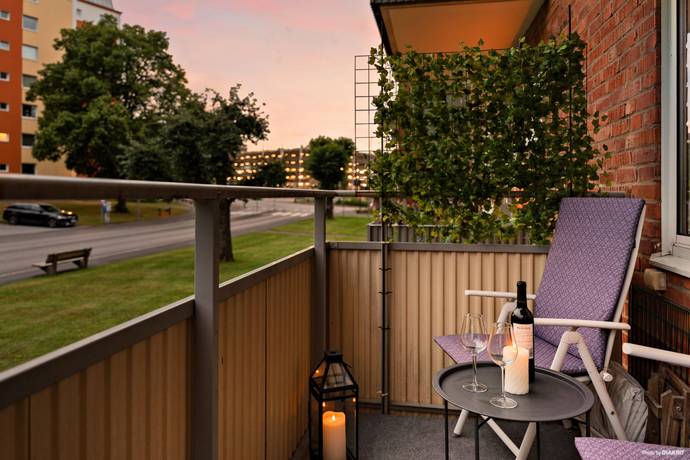 2 rum lägenhet på Antenngatan 4D Järnbrott, Göteborgs kommun - bild 1
