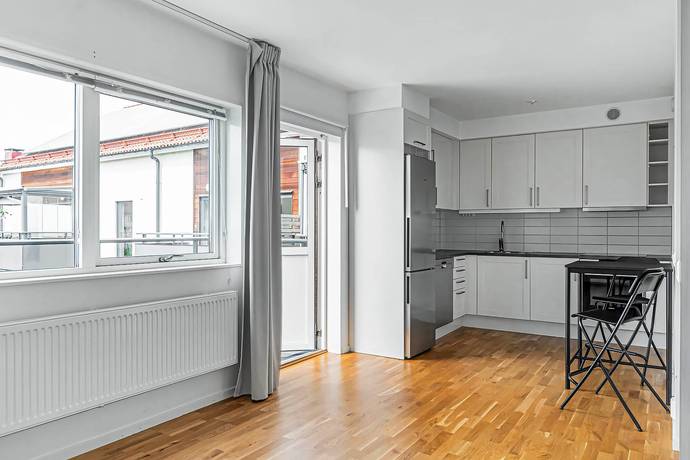 1 rum lägenhet på Jägaregatan 22 Öster, Katrineholms kommun - bild 1