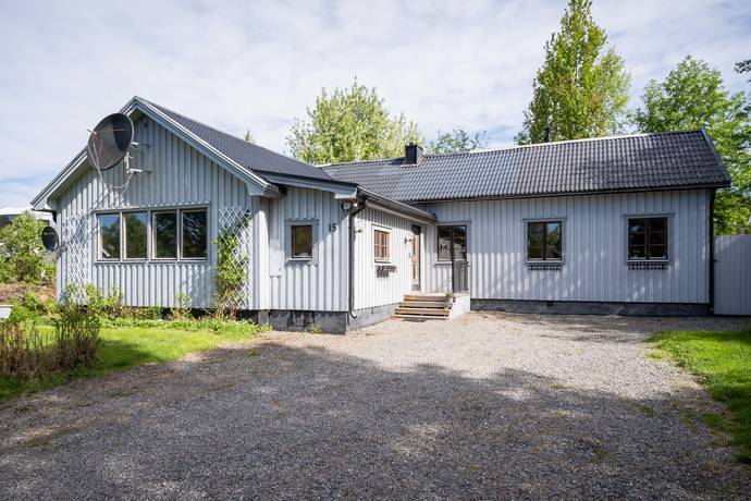 4 rum villa på Furunäsgatan 15 Ursviken, Skellefteå kommun - bild 1