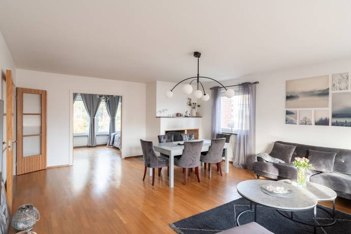 4 rum lägenhet på Wallingatan 23 Västermalm, Eskilstuna kommun - bild 2