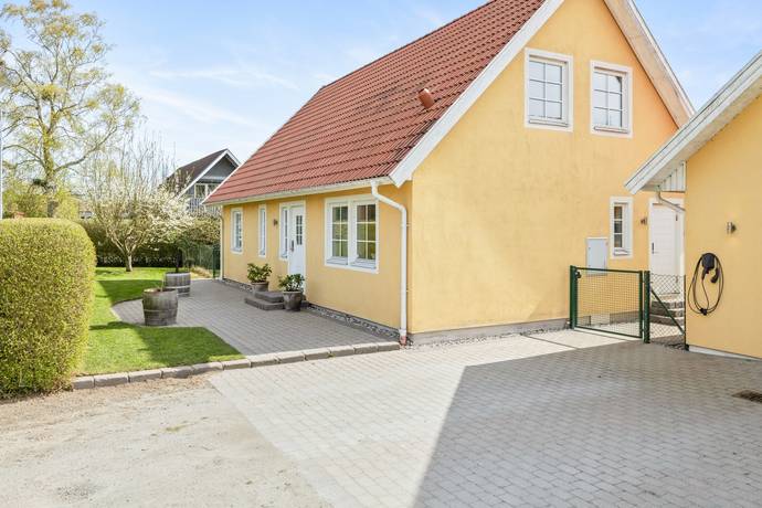5 rum villa på Karlshemsvägen 58 Öja, Ystads kommun - bild 1