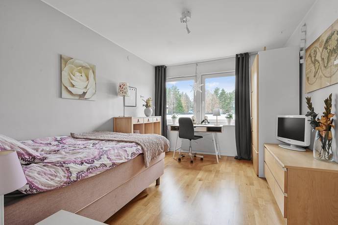 Tunavägen 29 i Brunnby Vik, Upplands Väsby kommun - radhus till salu ...