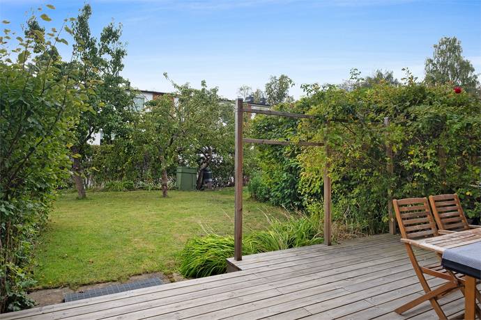 6 rum Radhus på Blåeldsvägen 87 Hässelby Villastad Stockholms kommun - bild 16