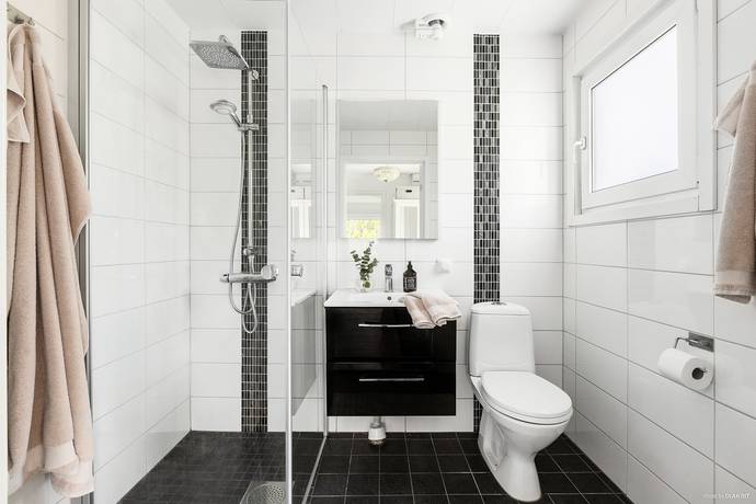 6 rum Villa på Tujavägen 18 Bettorp Örebro kommun - bild 24