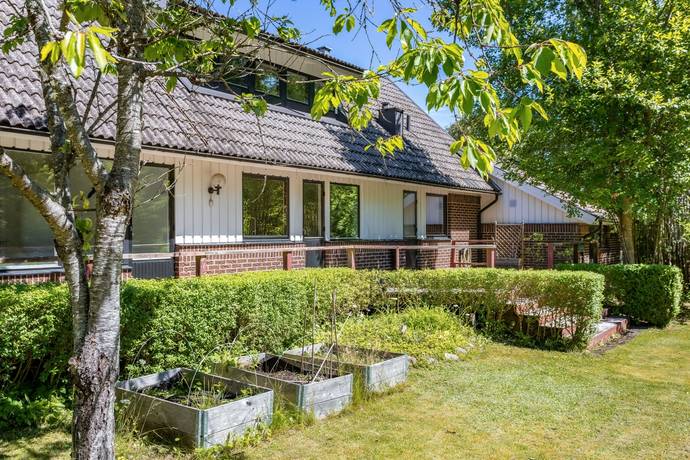 8 rum villa på Falkstigen 10 Klöxhult, Älmhults kommun - bild 4