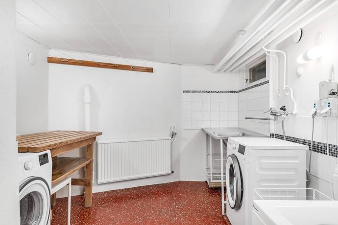 9 rum Villa på Glottervägen 17B-C Åby Norrköpings kommun - bild 26