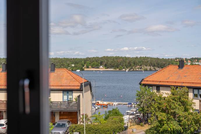 6 rum Radhus på Hägerstensbrinken 12 Hägerstenshamnen Stockholms kommun - bild 13