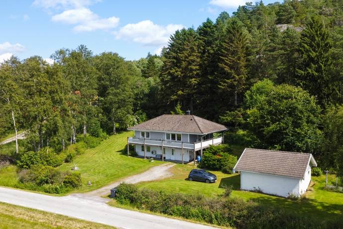 5 rum villa på Groland 115 Spekeröd, Stenungsunds kommun - bild 1
