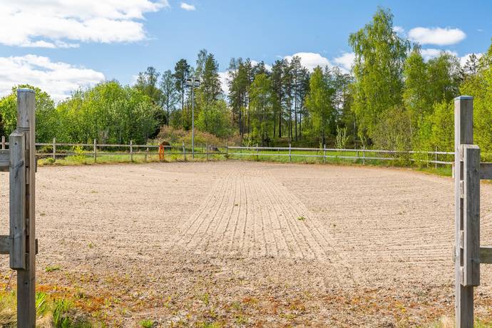 9 rum Gård utan jordbruk på Tillinge-Tibble 22 Enköping Enköpings kommun - bild 70
