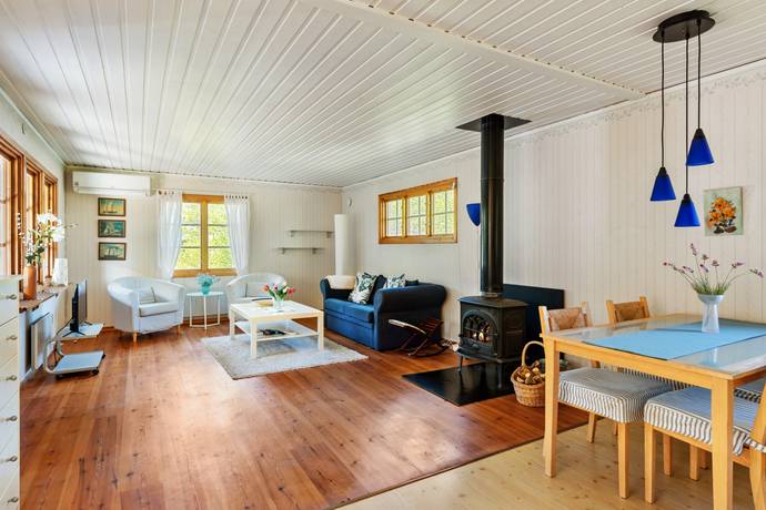 fritidshus på Rålvenvägen 13 Inål, Norrtälje kommun - bild 2