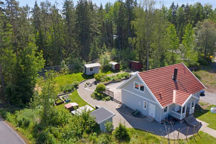 6 rum villa på Brusewitz väg 45 Handen, Haninge kommun - bild 1