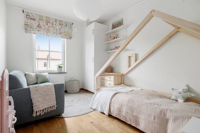 4 rum radhus på Keramikens Väg 5 Steninge Slottsby, Sigtuna kommun - bild 3