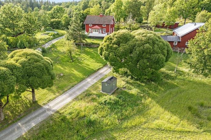 7 rum villa på Kungälvsvägen 127 Björkekärr, Alingsås kommun - bild 1