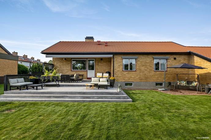 4 rum villa på Femkampsgatan 33 Eyraområdet centralt Sörby/Eklunda, Örebro kommun - bild 4