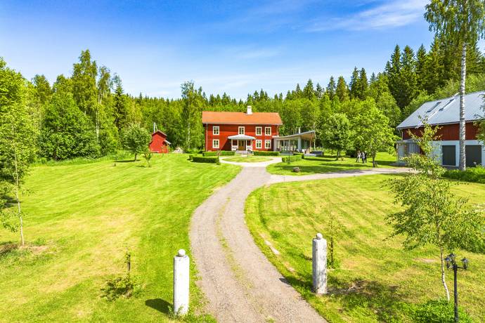 7 rum villa på Runsvik 115 Runsvik, Sundsvalls kommun - bild 1