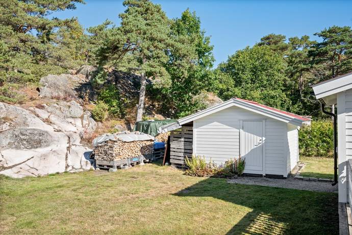 4 rum Vinterbonat fritidshus på Bottenlidsvägen 27 Lökholmen Strömstads kommun - bild 23