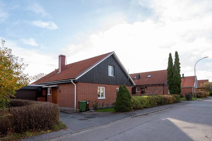 6 rum villa på Systerstigen 7 Nedre Skranta, Karlskoga kommun - bild 2