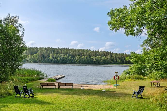 3 rum vinterbonat fritidshus på Österlisa 8 Österlisa, Norrtälje kommun - bild 1