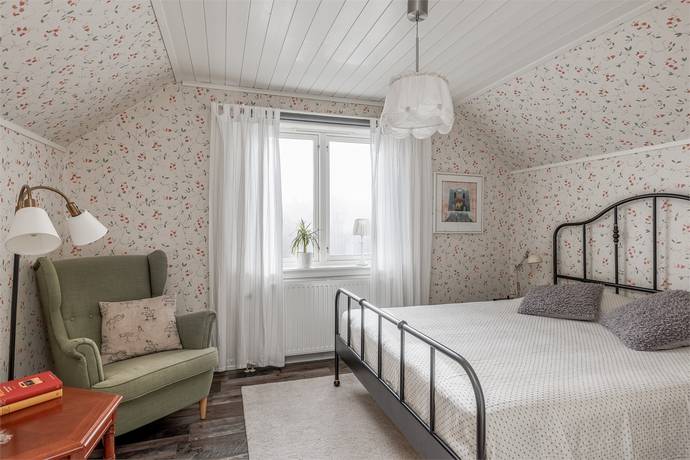 6 rum Vinterbonat fritidshus på Tinderedsvägen 8 Helgenäs Västerviks kommun - bild 25